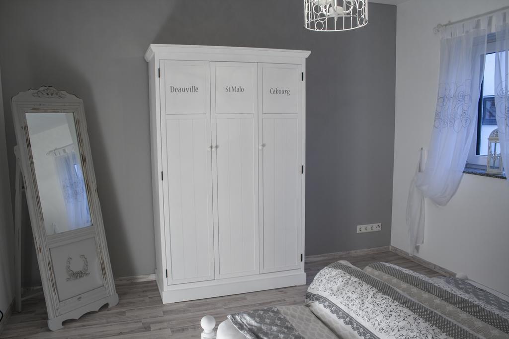 Ferienwohnung Viva La Vida Bendorf Buitenkant foto