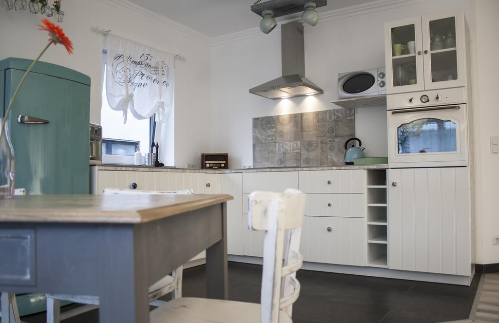 Ferienwohnung Viva La Vida Bendorf Buitenkant foto