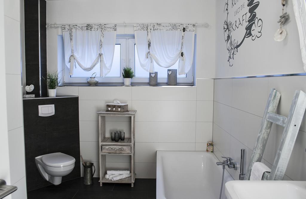 Ferienwohnung Viva La Vida Bendorf Buitenkant foto